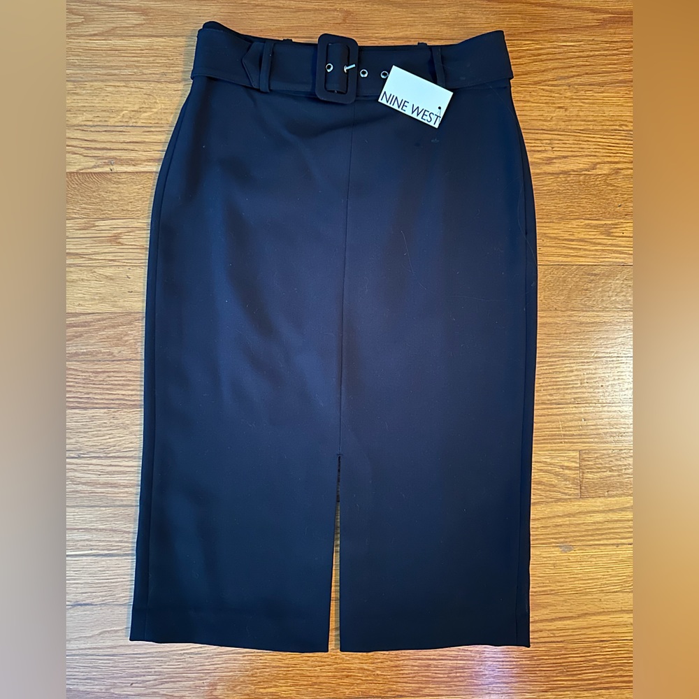 NWT NINE WEST SUITING BELTED SKIRT DULL BLACK SIZE 8